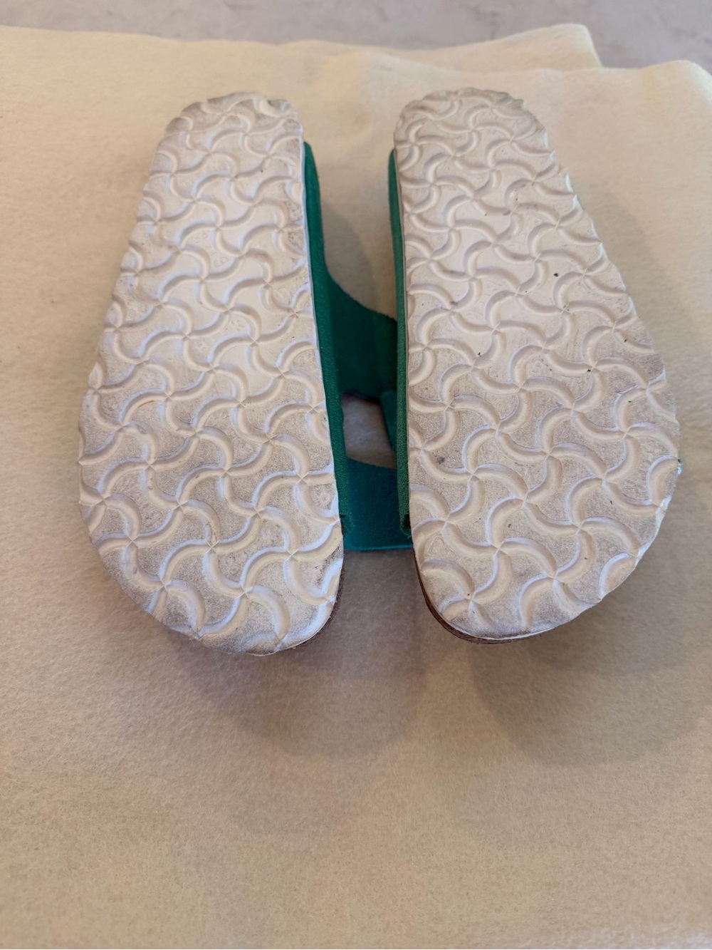 Birkenstock Arizona Emerald Green Suede (Size 37). Barely Worn! - Picture 6 of 7